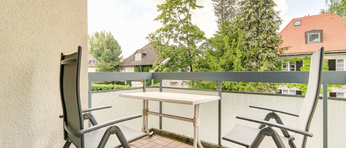 apartment München Sendling-Westpark 01 balcony 8053