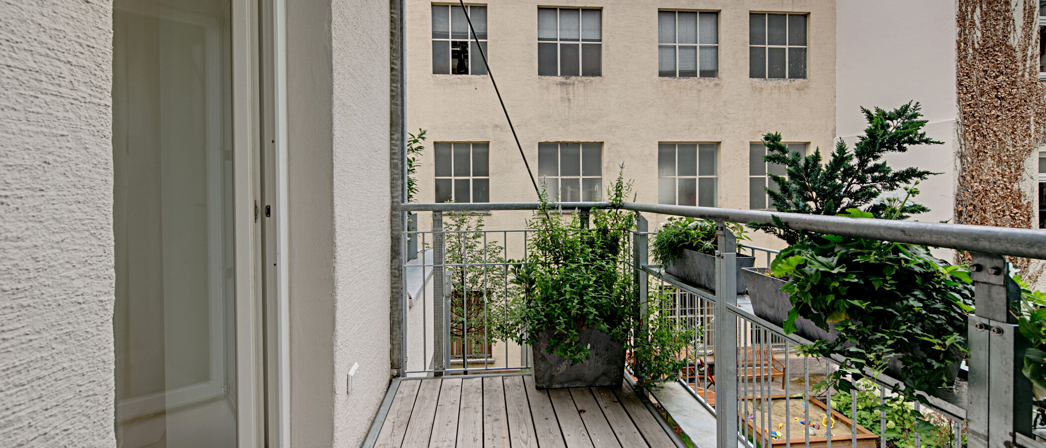 apartment München Haidhausen 03 balcony 8064