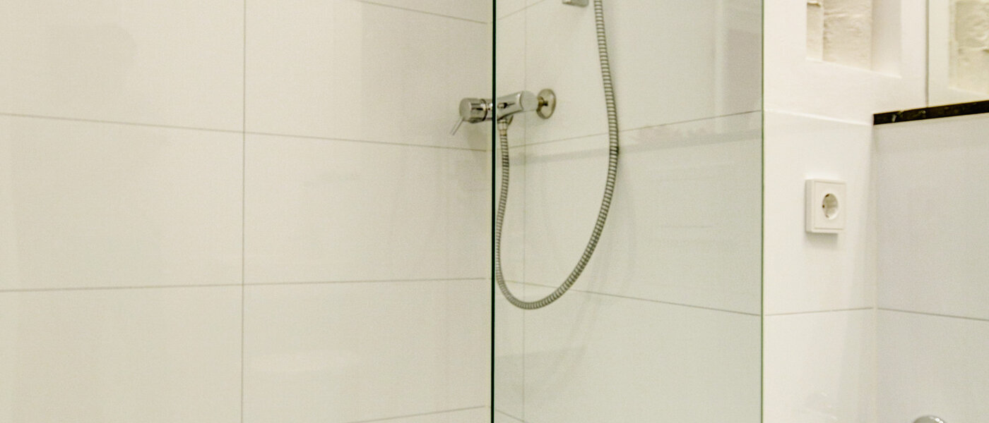 apartment München Nymphenburg 02 bathroom 8077