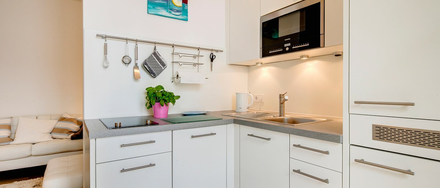 studio München Ludwigsvorstadt 02 kitchen 8085