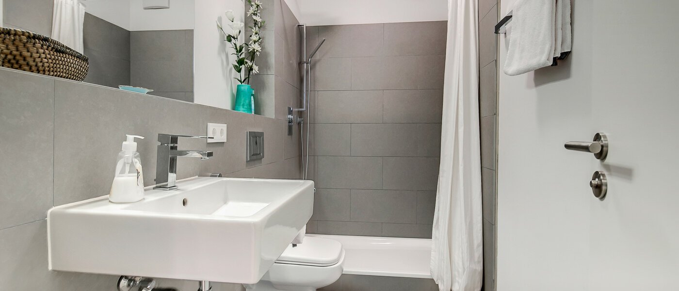 studio München Ludwigsvorstadt 01 bathroom 8085