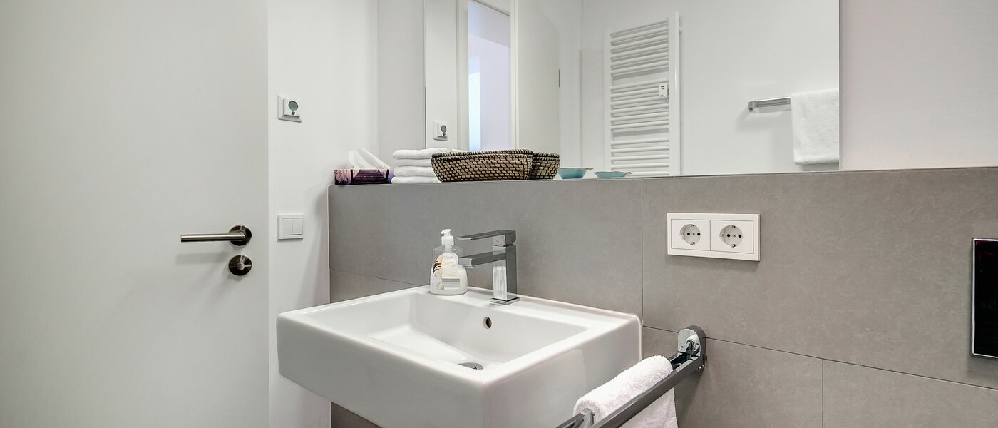 studio München Ludwigsvorstadt 02 bathroom 8085