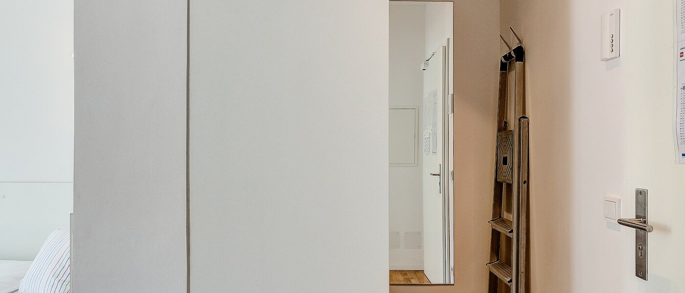 studio München Ludwigsvorstadt 03 hall 8085