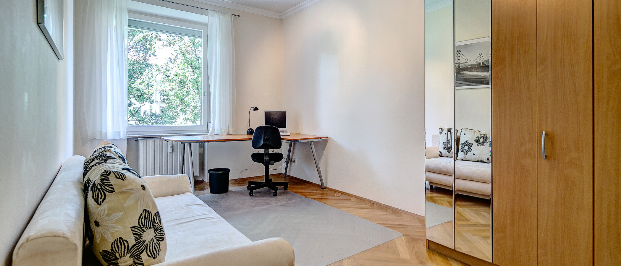 apartment München Schwabing 02 office 8088