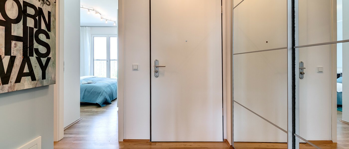 apartment München Nymphenburg 02 hall 8090