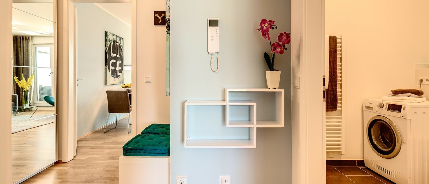 apartment München Nymphenburg 03 hall 8090