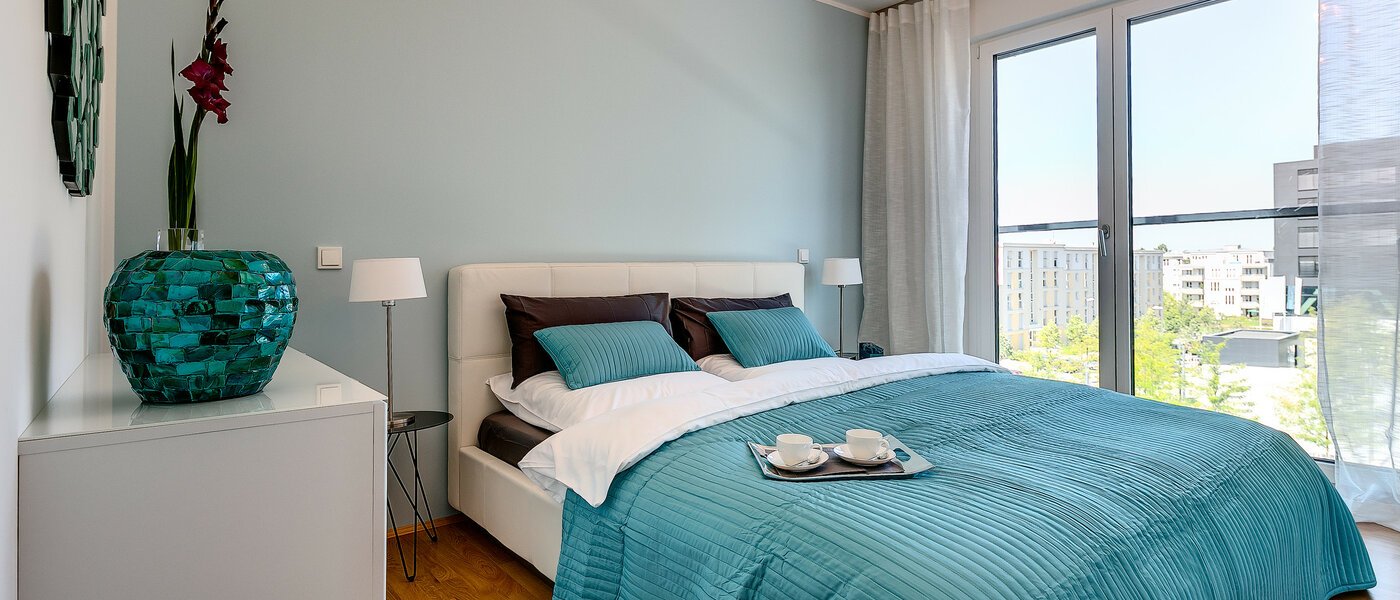 apartment München Nymphenburg 01 sleeping area 8090