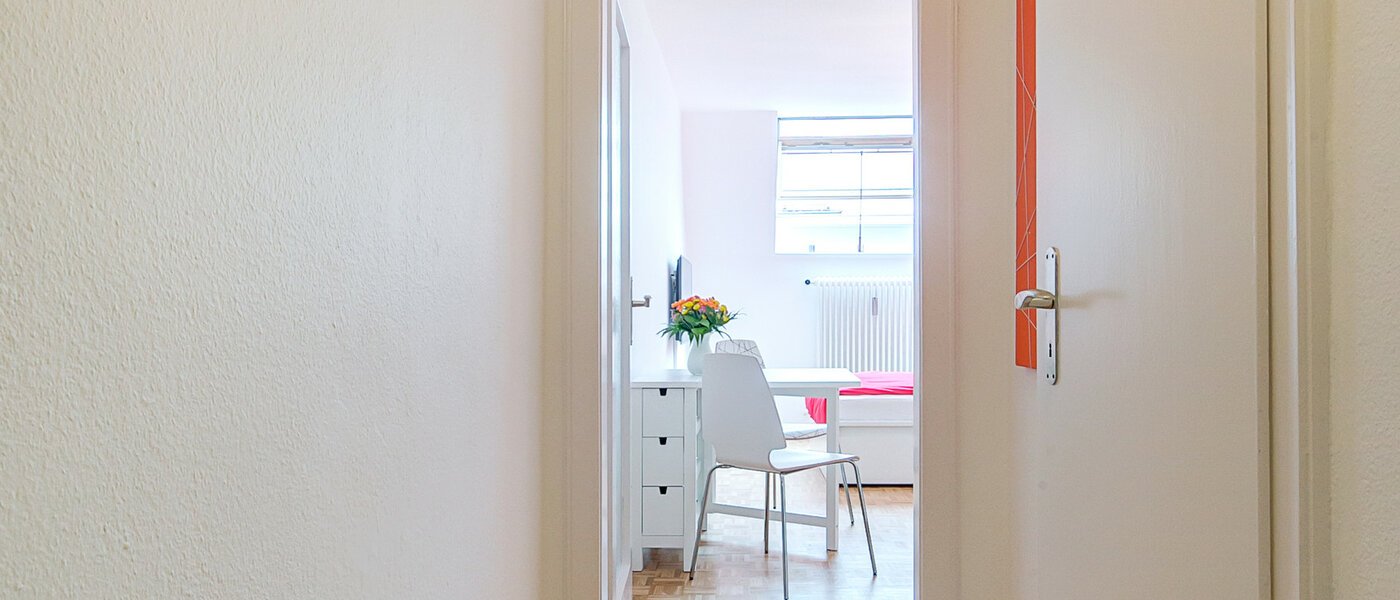 apartment München Schwabing 02 hall 8131