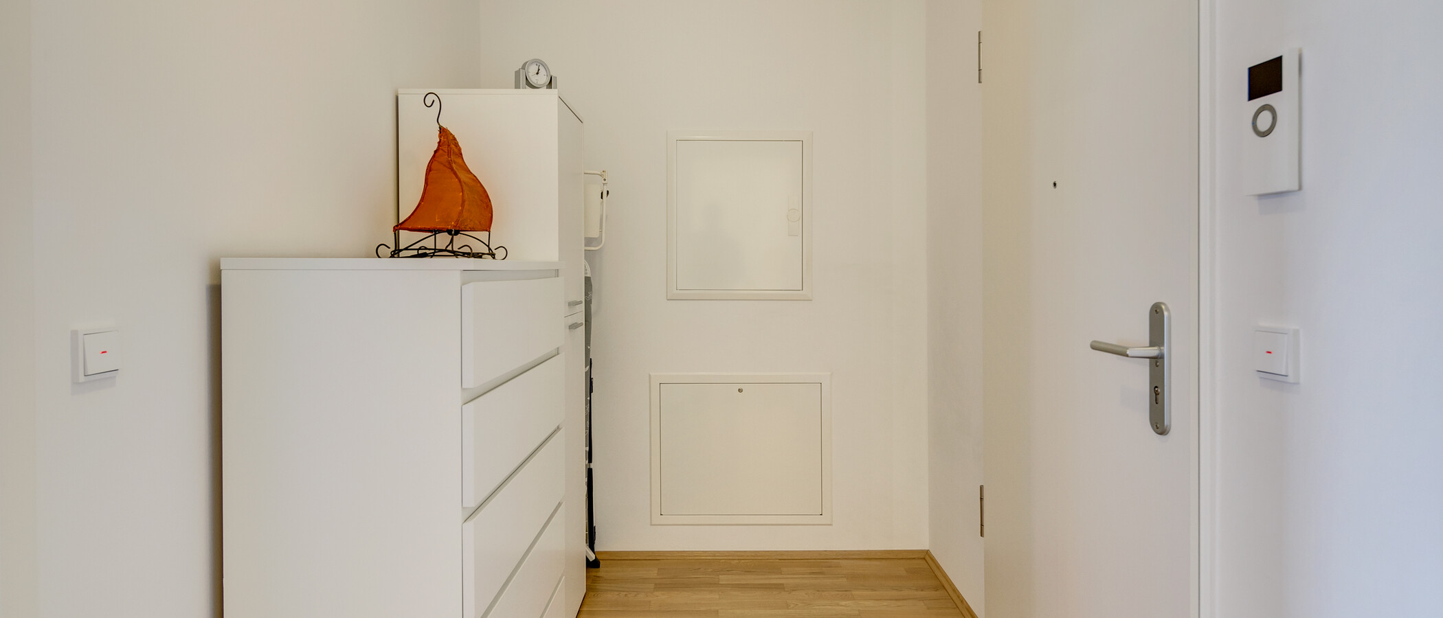 apartment München Schwabing 01 hall 8156