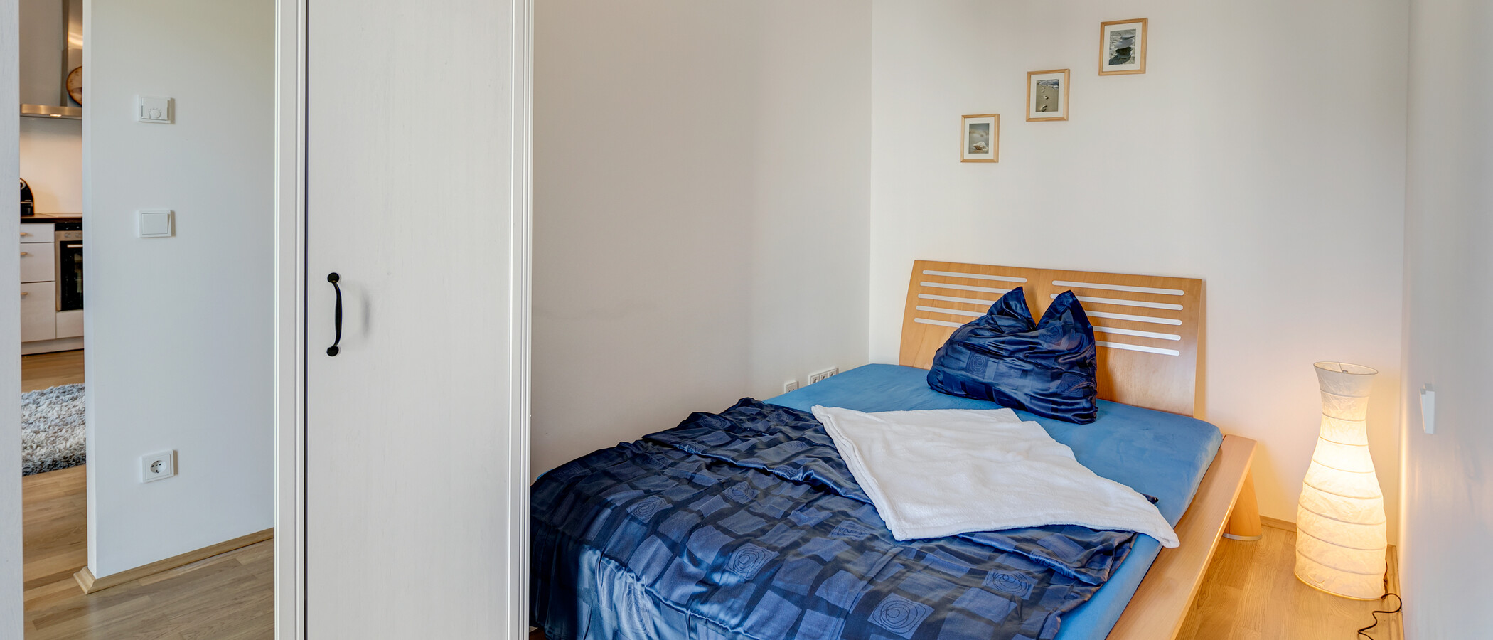 apartment München Schwabing 02 sleeping area 8156