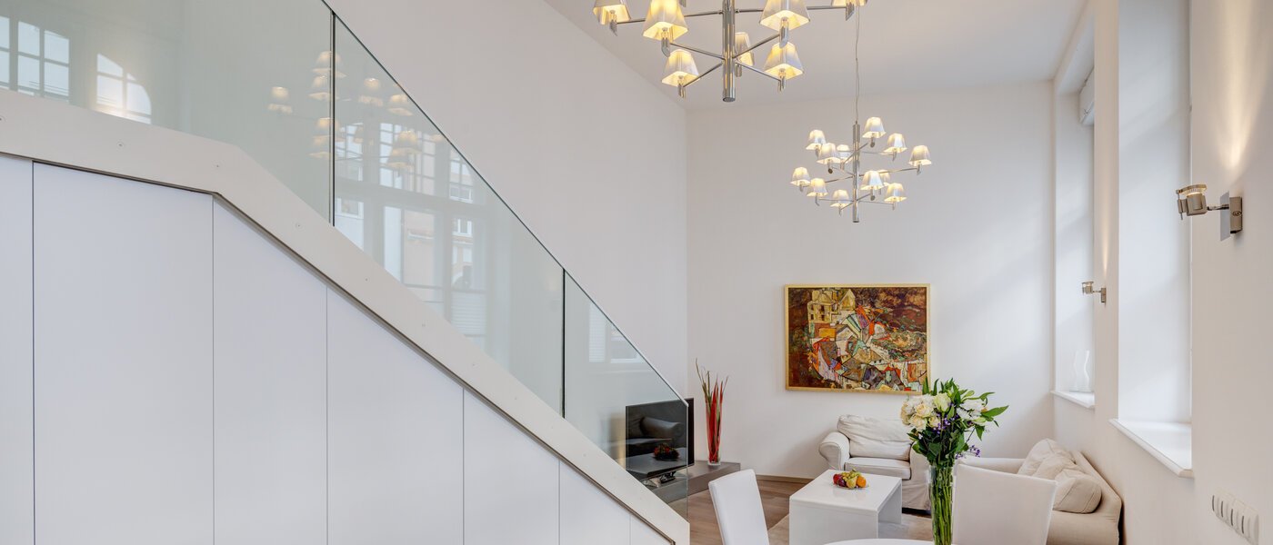 gallery apartment  München Maxvorstadt 03 living area 8163