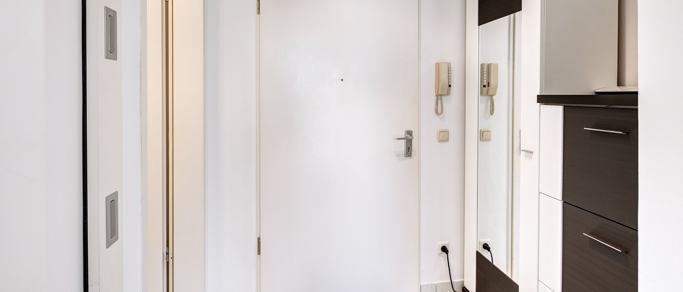 apartment with garden 	 Haar 01 hall 8167