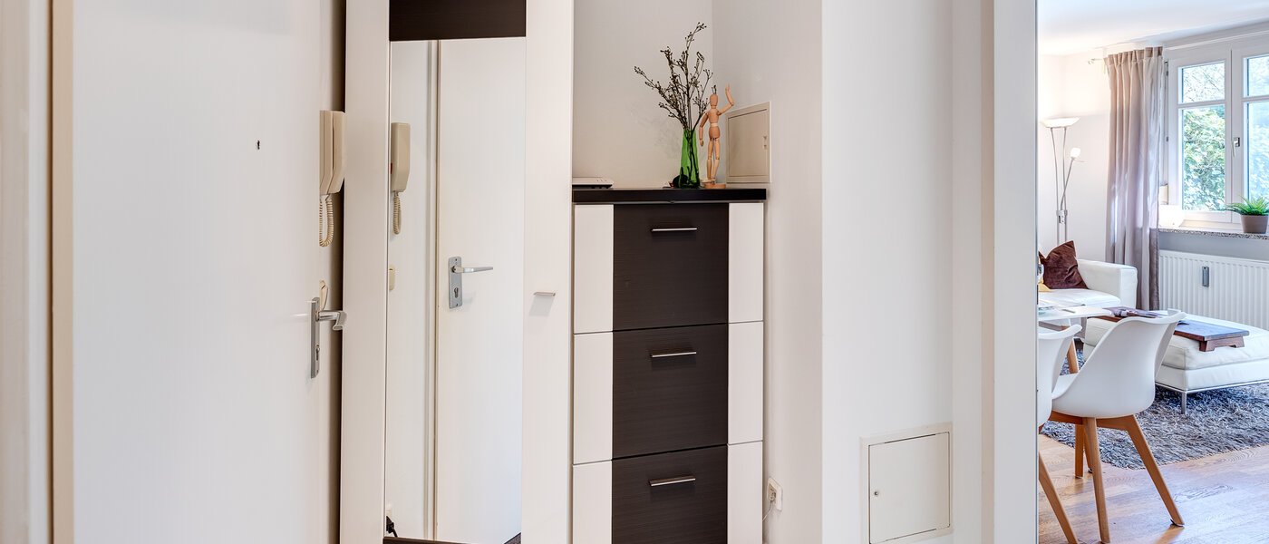 apartment with garden 	 Haar 02 hall 8167