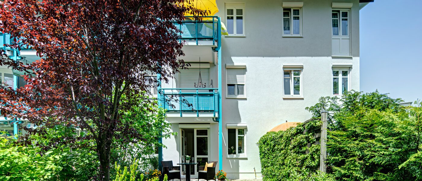 apartment with garden 	 Haar 01 garden 8167