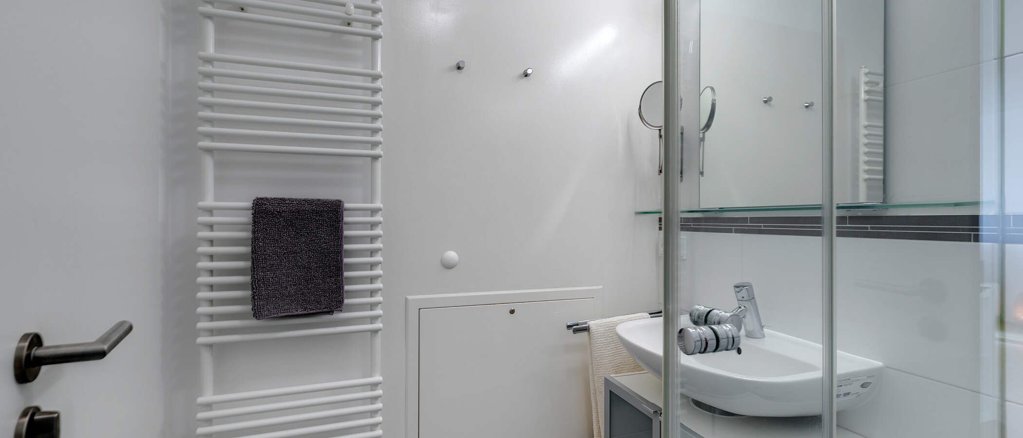 apartment München Haidhausen 02 bathroom 8177