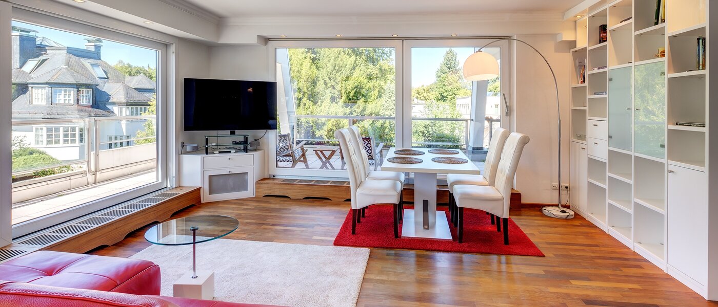 attic apartment München Menterschwaige 04 living area 8181