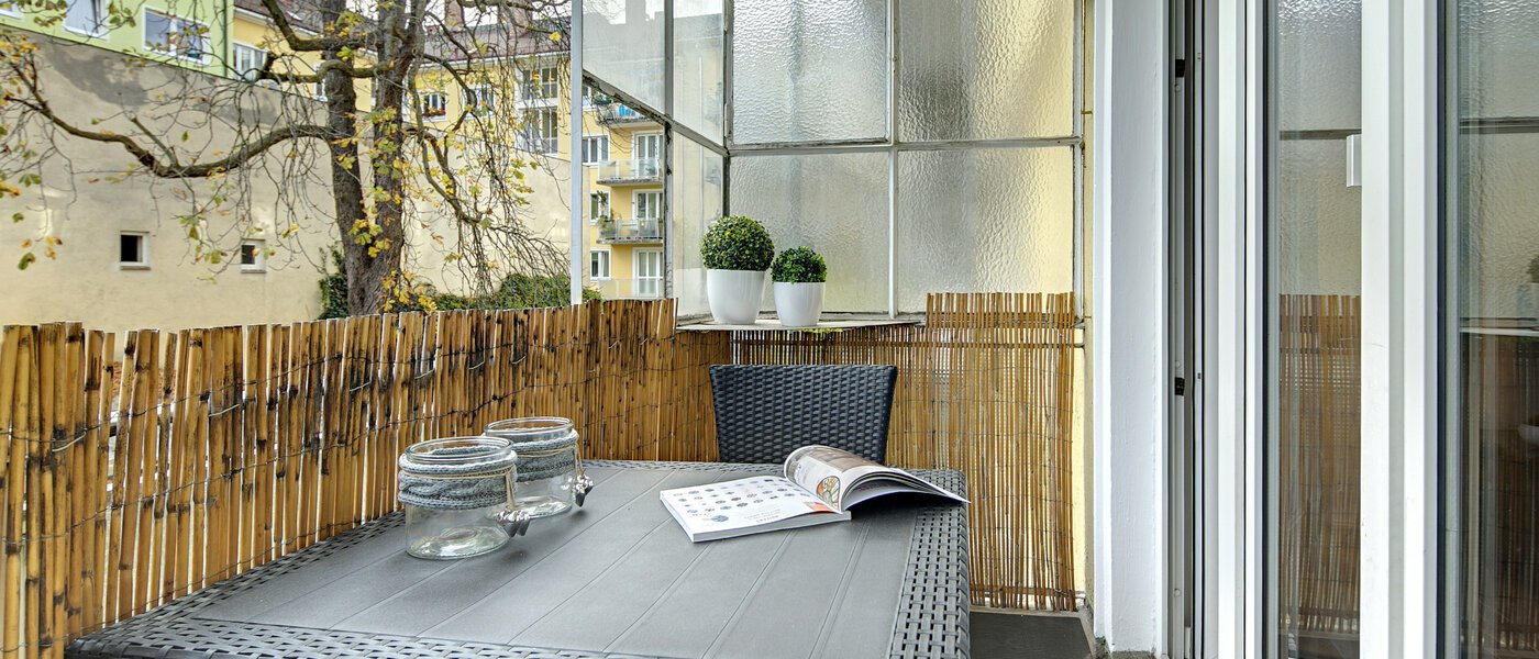 apartment München Maxvorstadt - Universitätsviertel 01 balcony 8243