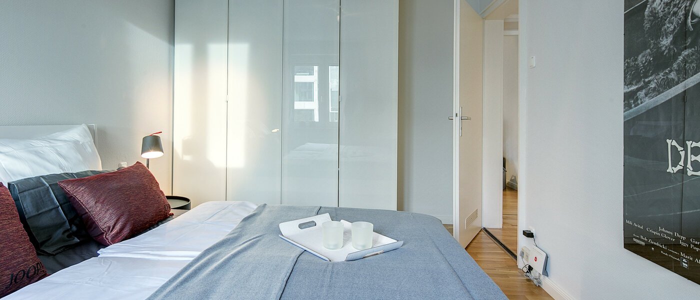 apartment München Maxvorstadt - Universitätsviertel 04 sleeping area 8243