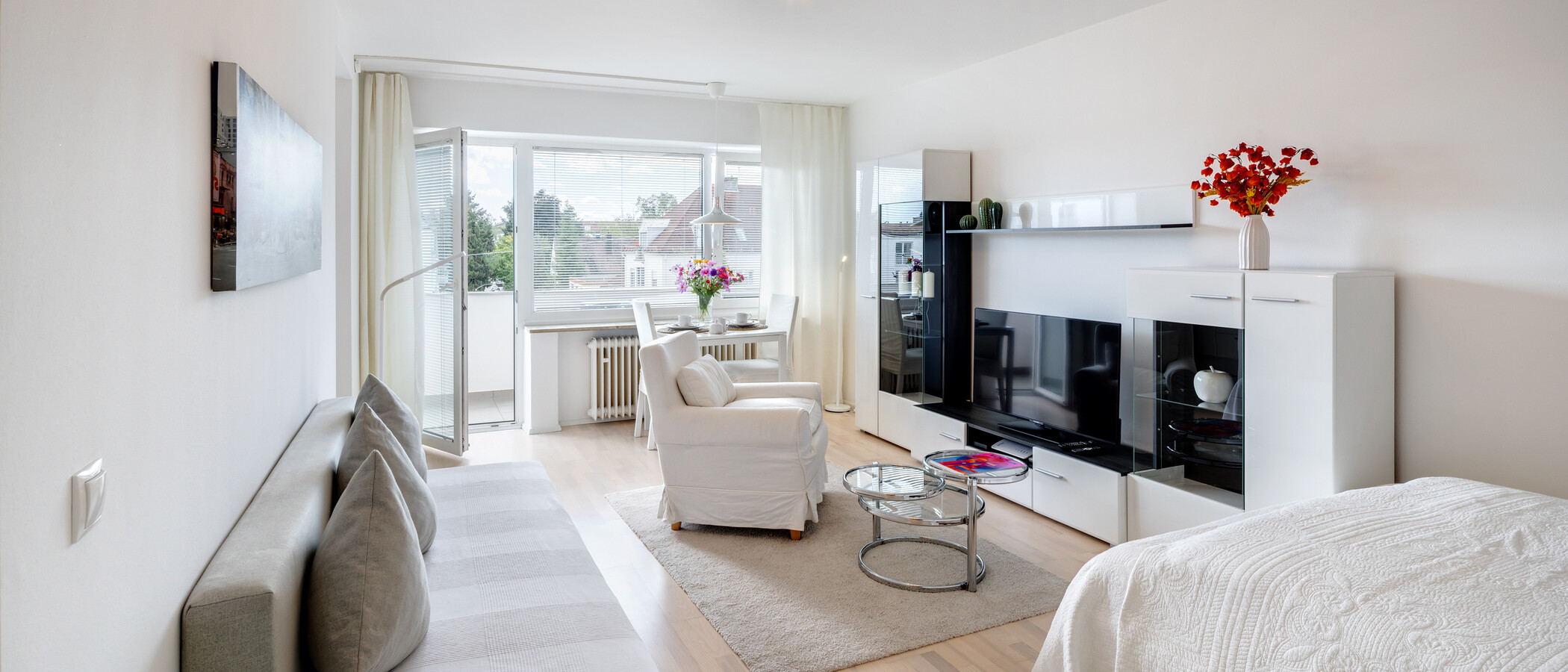 apartment München Berg am Laim 01 living area 8248