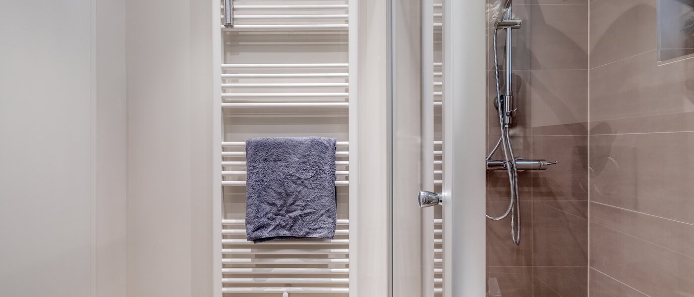 apartment München Schwabing 04 bathroom 8281