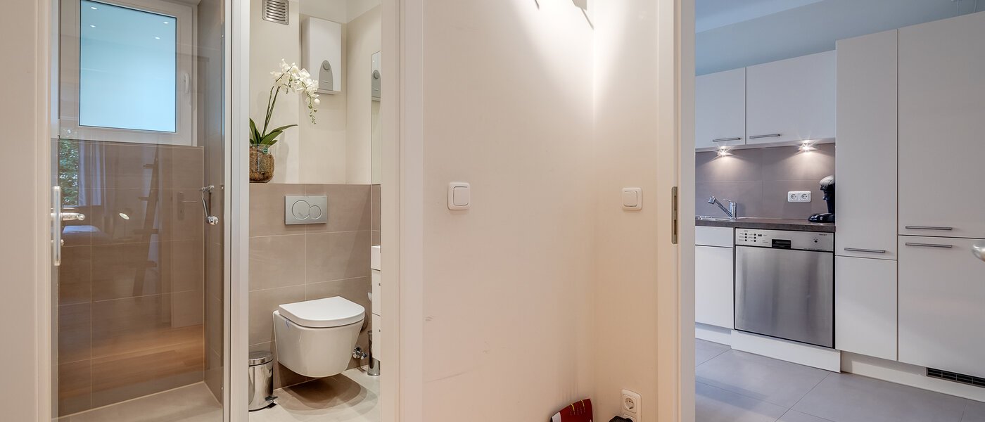 apartment München Schwabing 03 hall 8281