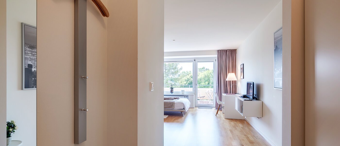 attic apartment München Solln 01 hall 8282