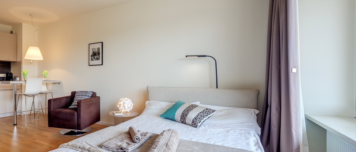 attic apartment München Solln 01 sleeping area 8282