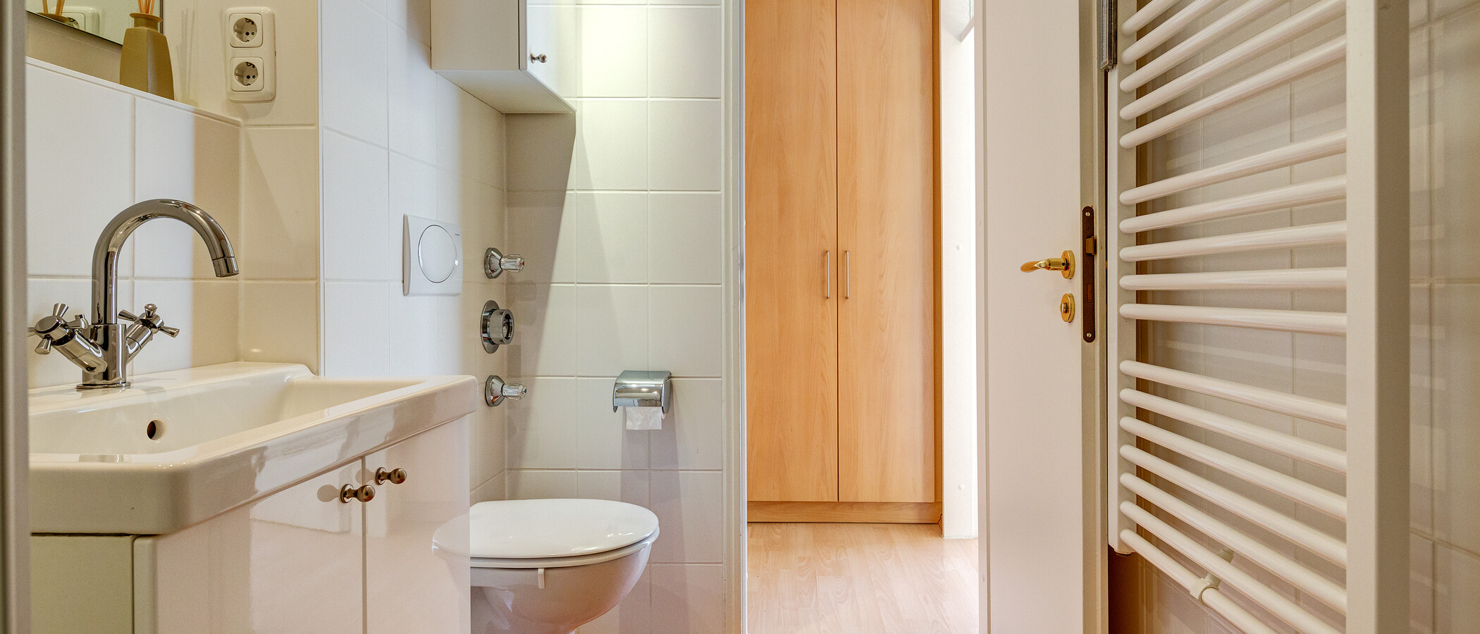apartment München Solln 02 bathroom 830