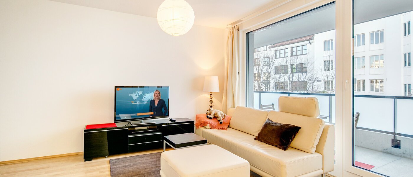 apartment München Pasing 02 living area 8320