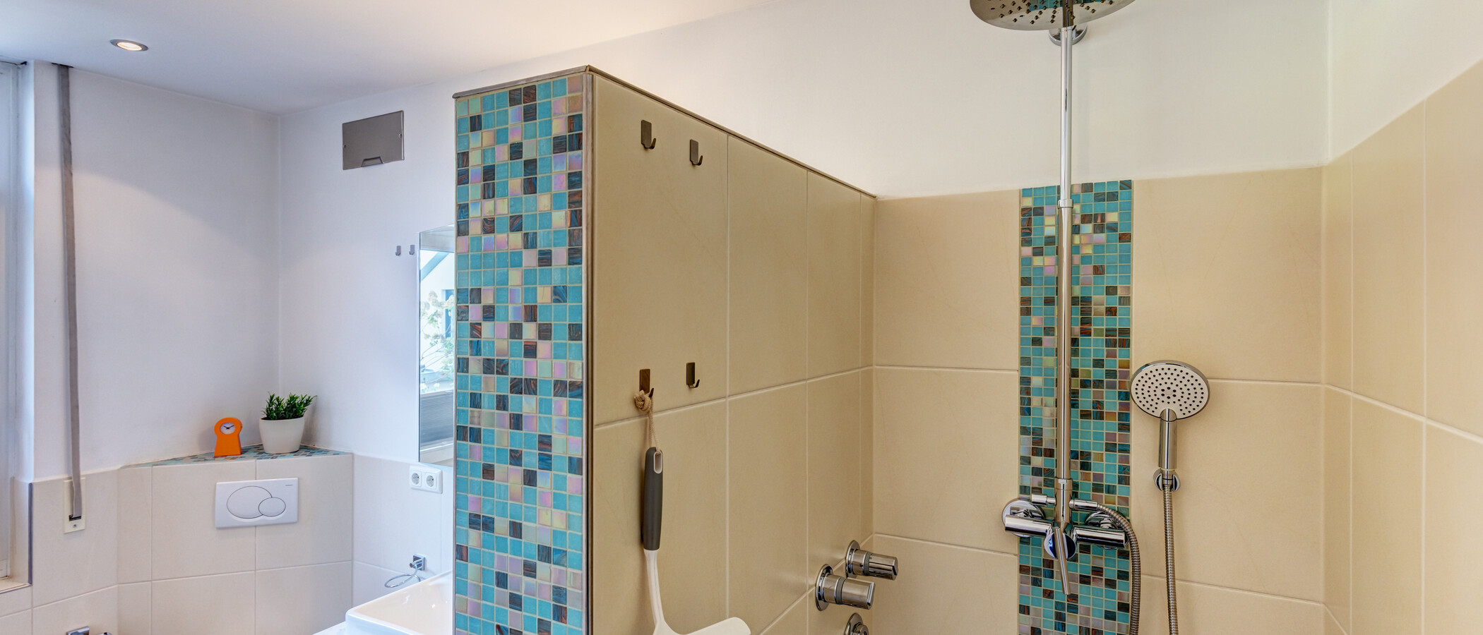 maisonette-gallery apartment München Nymphenburg 05 bathroom 8333