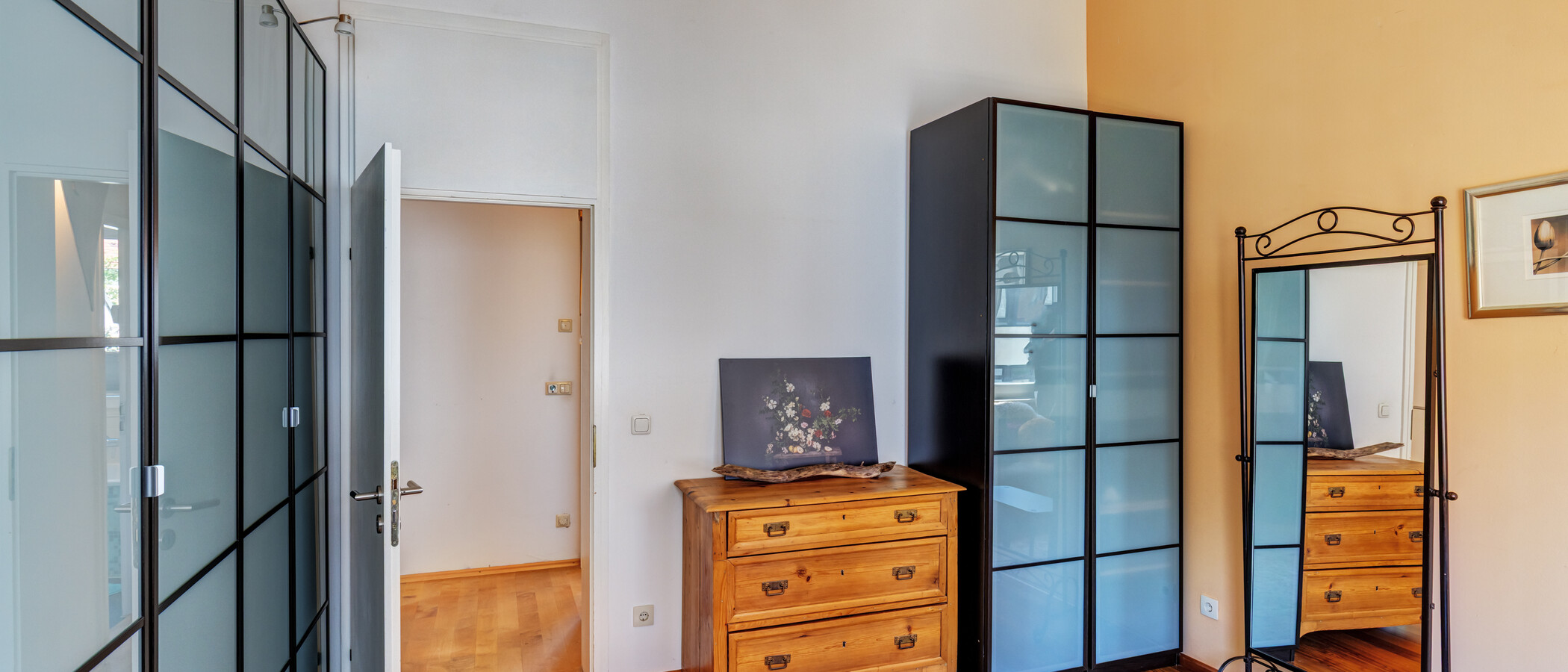 maisonette-gallery apartment München Nymphenburg 03 office 8333