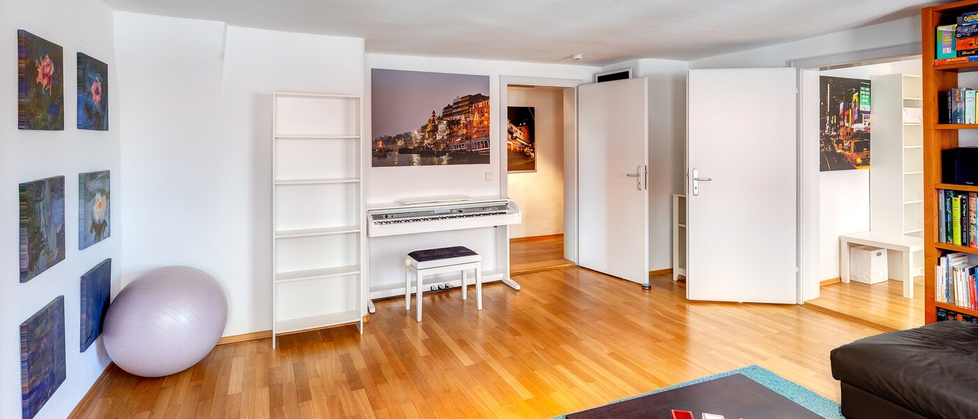 apartment München Altstadt 03 2. living area 8351