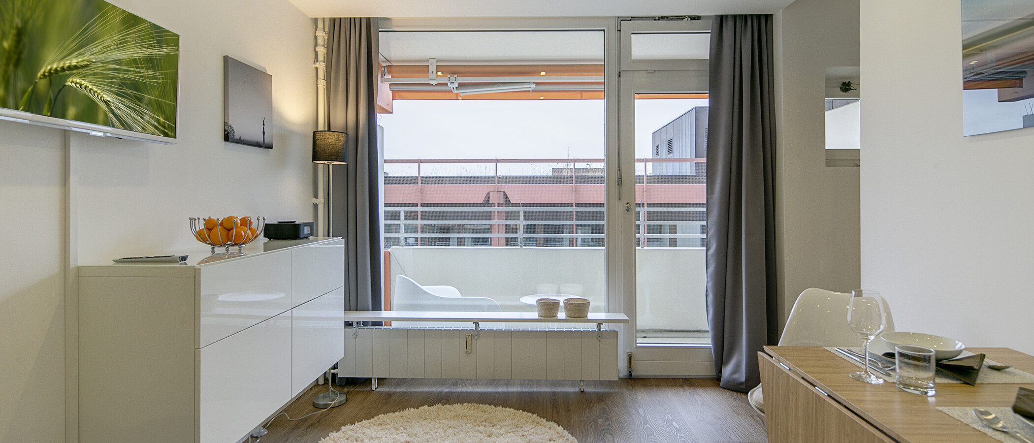 apartment München Schwabing (rechts der Leopoldstraße) 03 living room 8358
