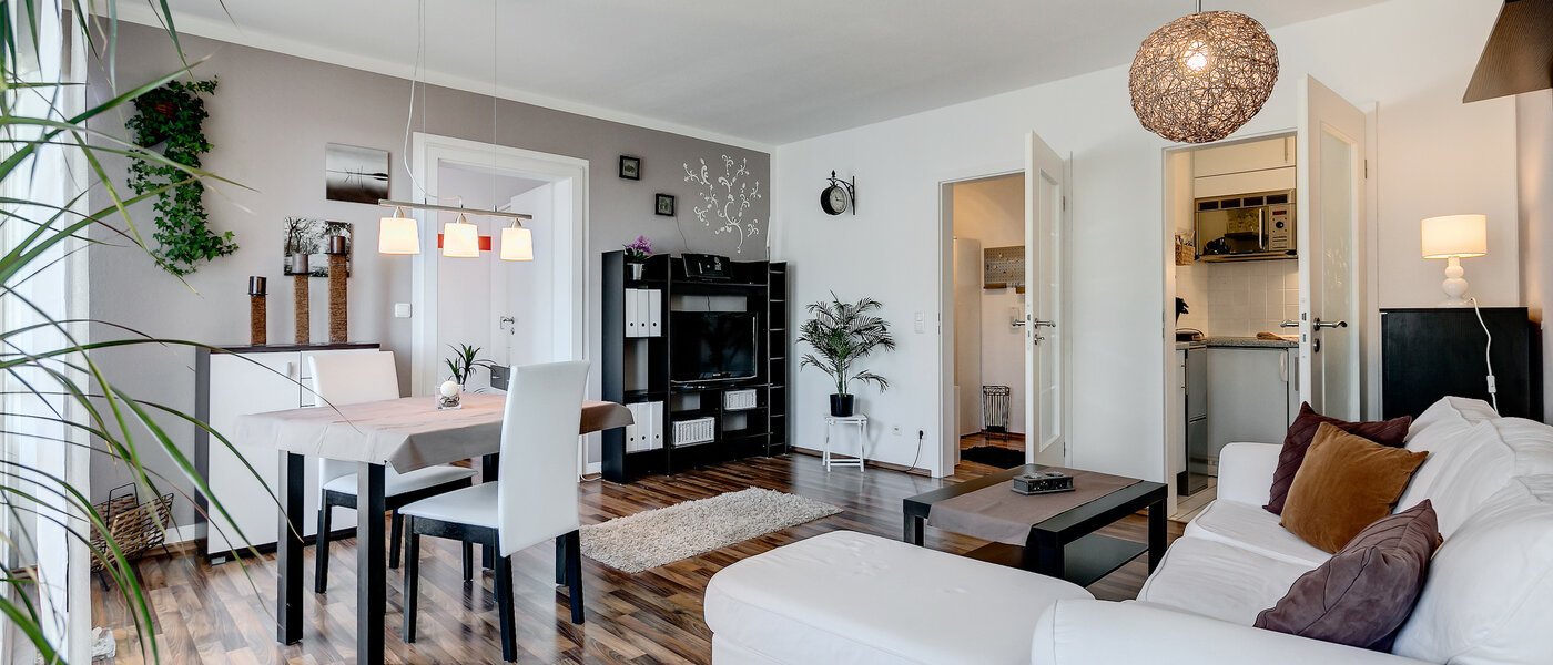 apartment München Neuperlach 03 living room 8365