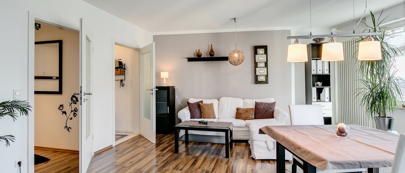 apartment München Neuperlach 04 living room 8365