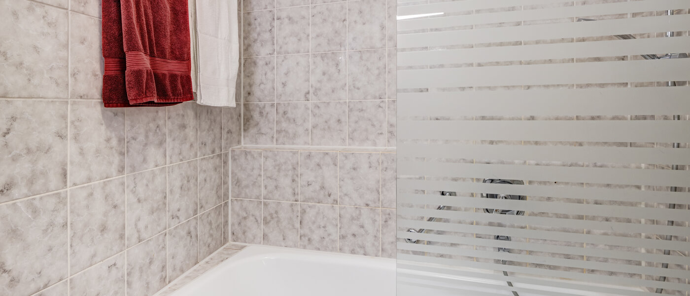 apartment München Neuperlach 02 bathroom 8365