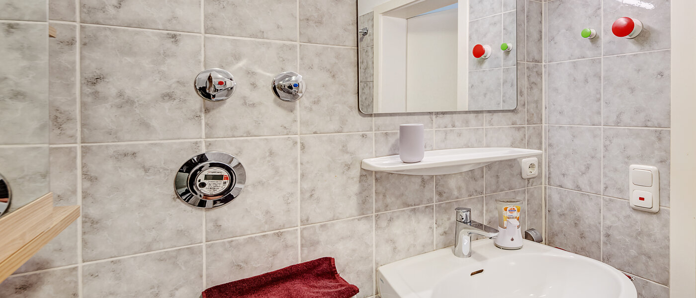 apartment München Neuperlach 03 bathroom 8365