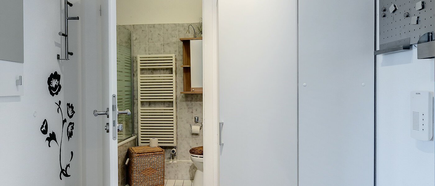 apartment München Neuperlach 01 hall 8365