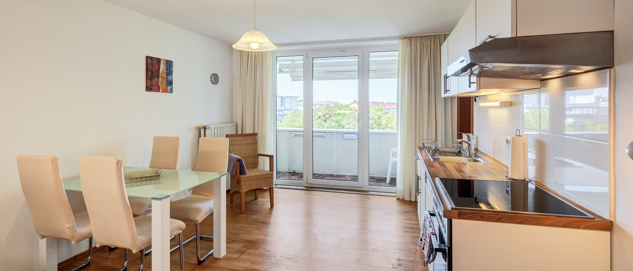 apartment München Bogenhausen 01 kitchen 8368