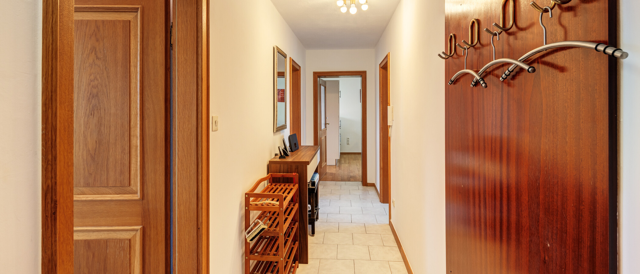 apartment München Bogenhausen 02 hall 8368