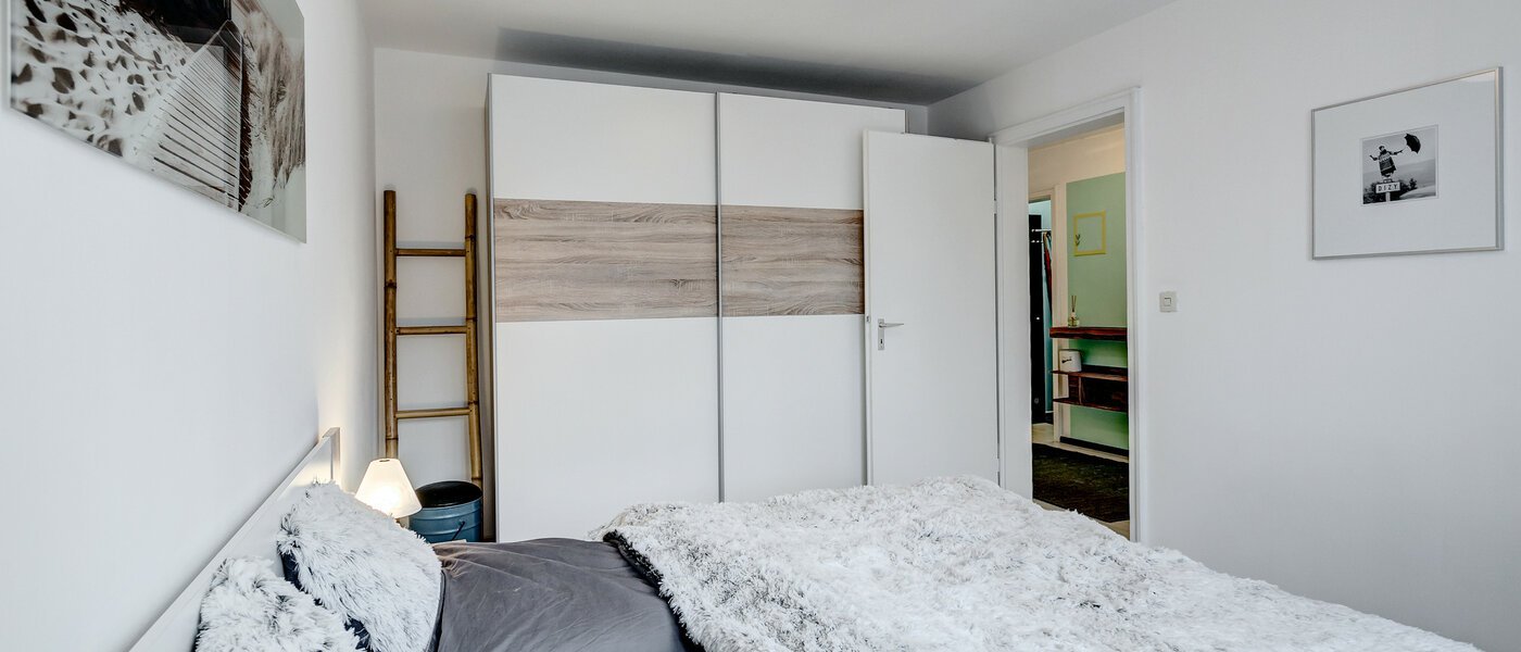 apartment München Englschalking 03 sleeping area 8399