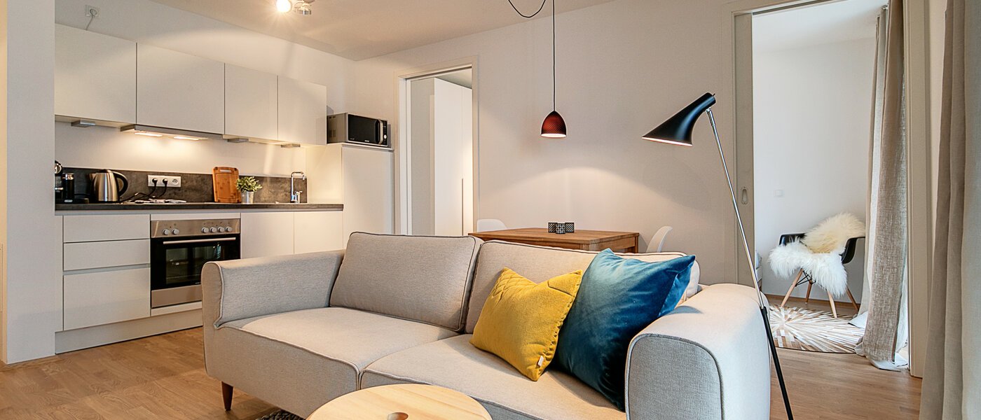 apartment München Bogenhausen 02 living room 8432