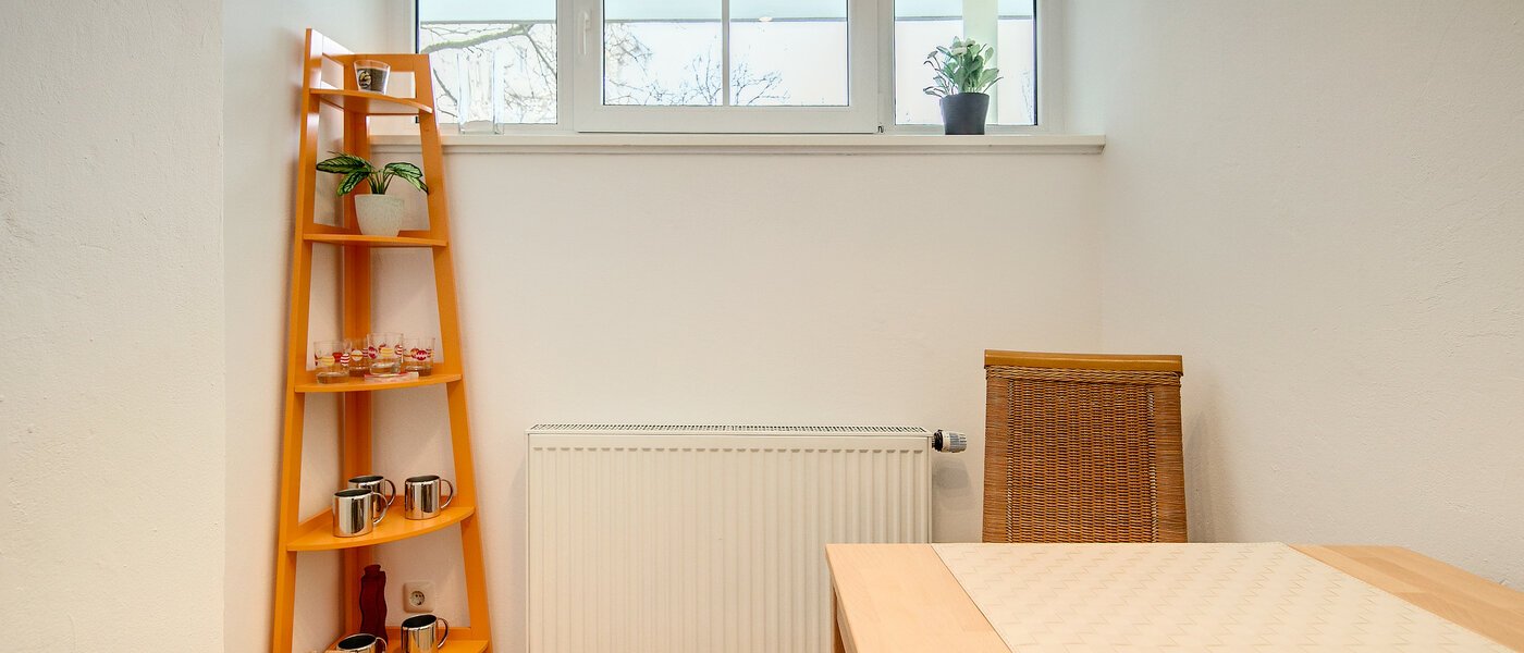 apartment München Bogenhausen 02 dining 8433