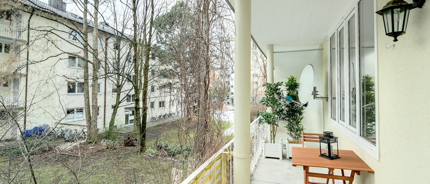 apartment München Bogenhausen 02 balcony 8433