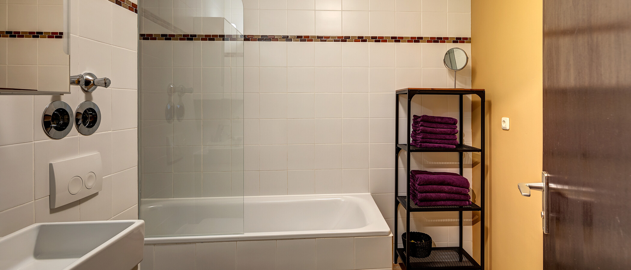 apartment München Haidhausen 01 bathroom 8463