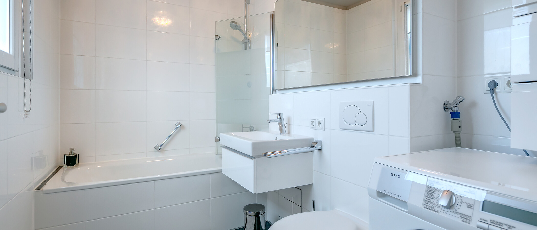 roof terrace apartment München Bogenhausen 01 bathroom 8467