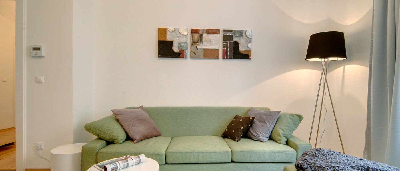 apartment München Maxvorstadt - Universitätsviertel 02 living room 8499