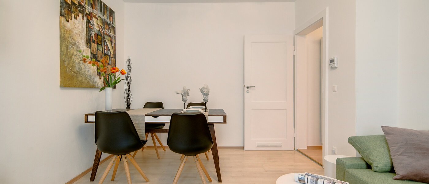 apartment München Maxvorstadt - Universitätsviertel 03 living room 8499