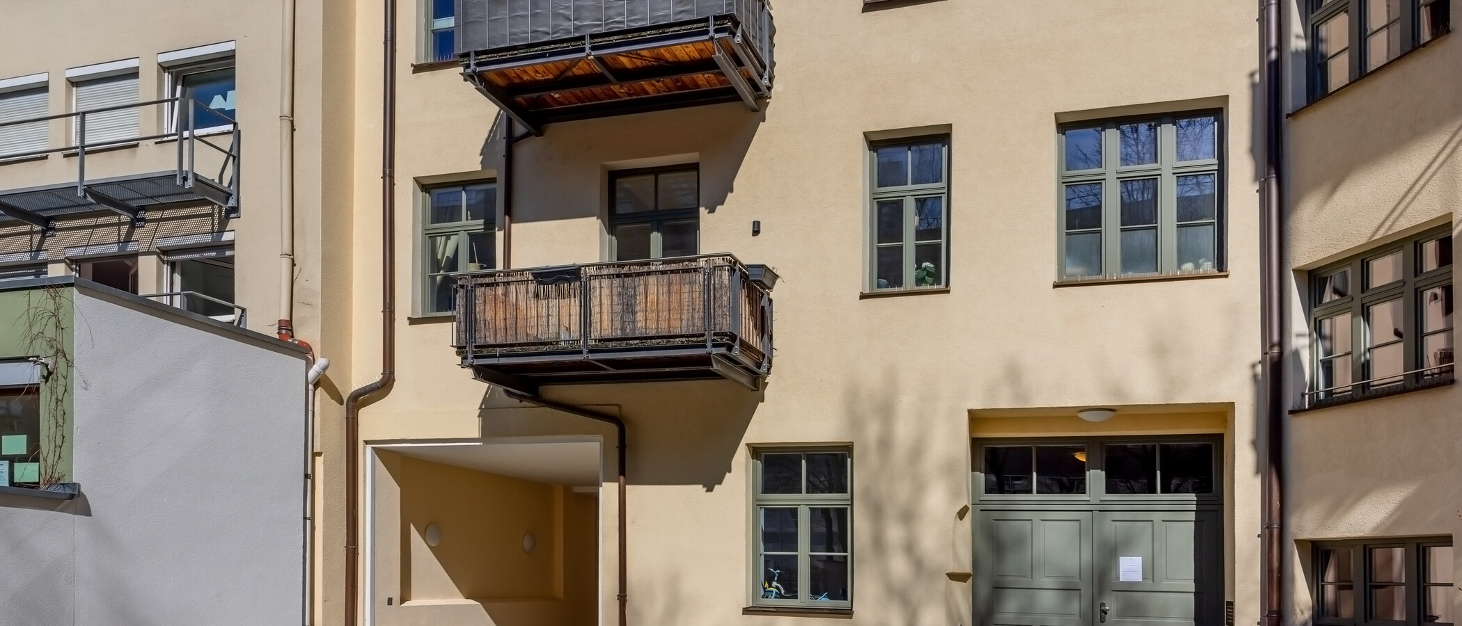 apartment München Maxvorstadt 01 inner courtyard  8505