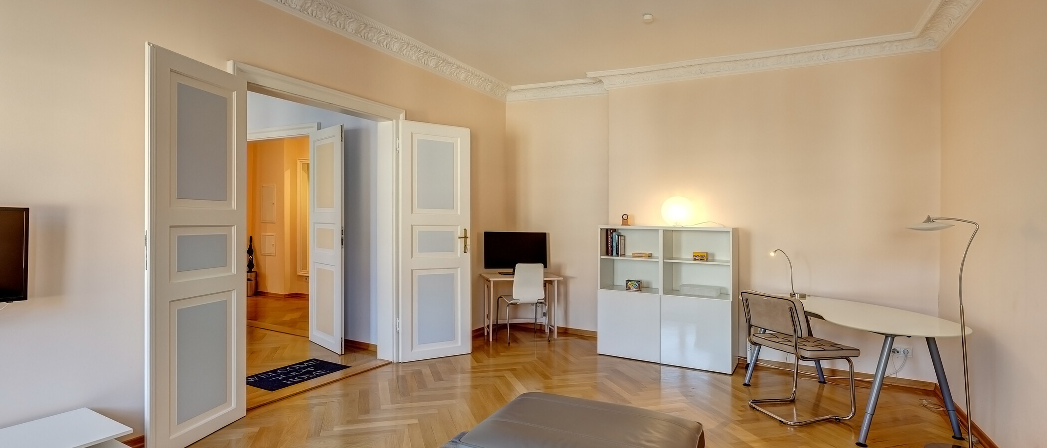 apartment München Maxvorstadt 03 living area 8505